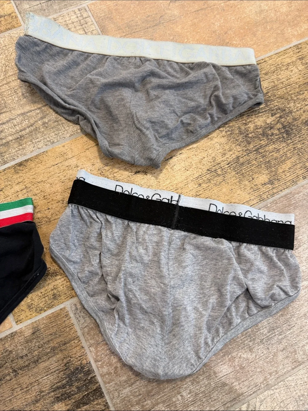 Dolce & Gabbana Men's Briefs Set - Black & Gray with Stripe Accents Size Small?